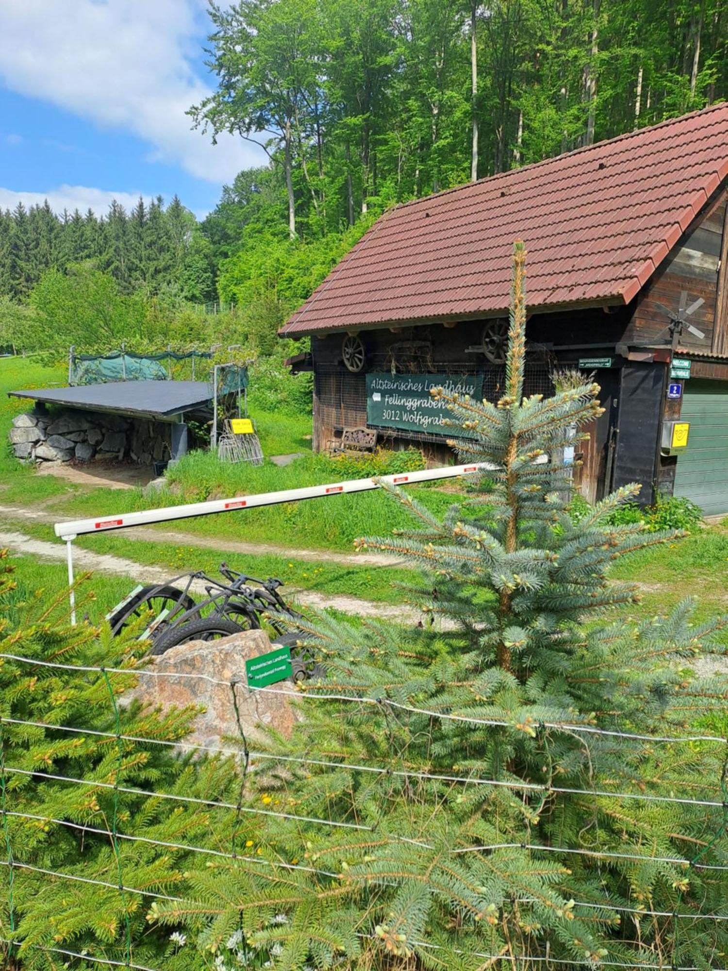 Das Altsteirische Landhaus - La Maison De Pronegg - Feriendomizil Im Biosphaerenpark Wienerwald Pressbaum Exterior photo